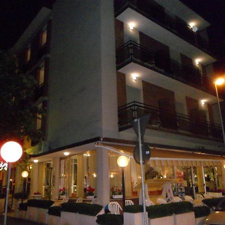 Hotel Galileo Rimini Exteriér fotografie