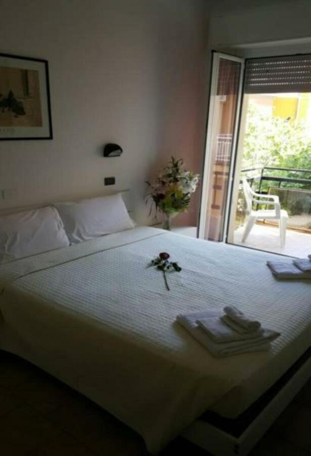 Hotel Galileo Rimini Exteriér fotografie